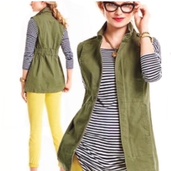 Cabi Army Green Explorer Utility Vest EUC - Picture 2 of 14